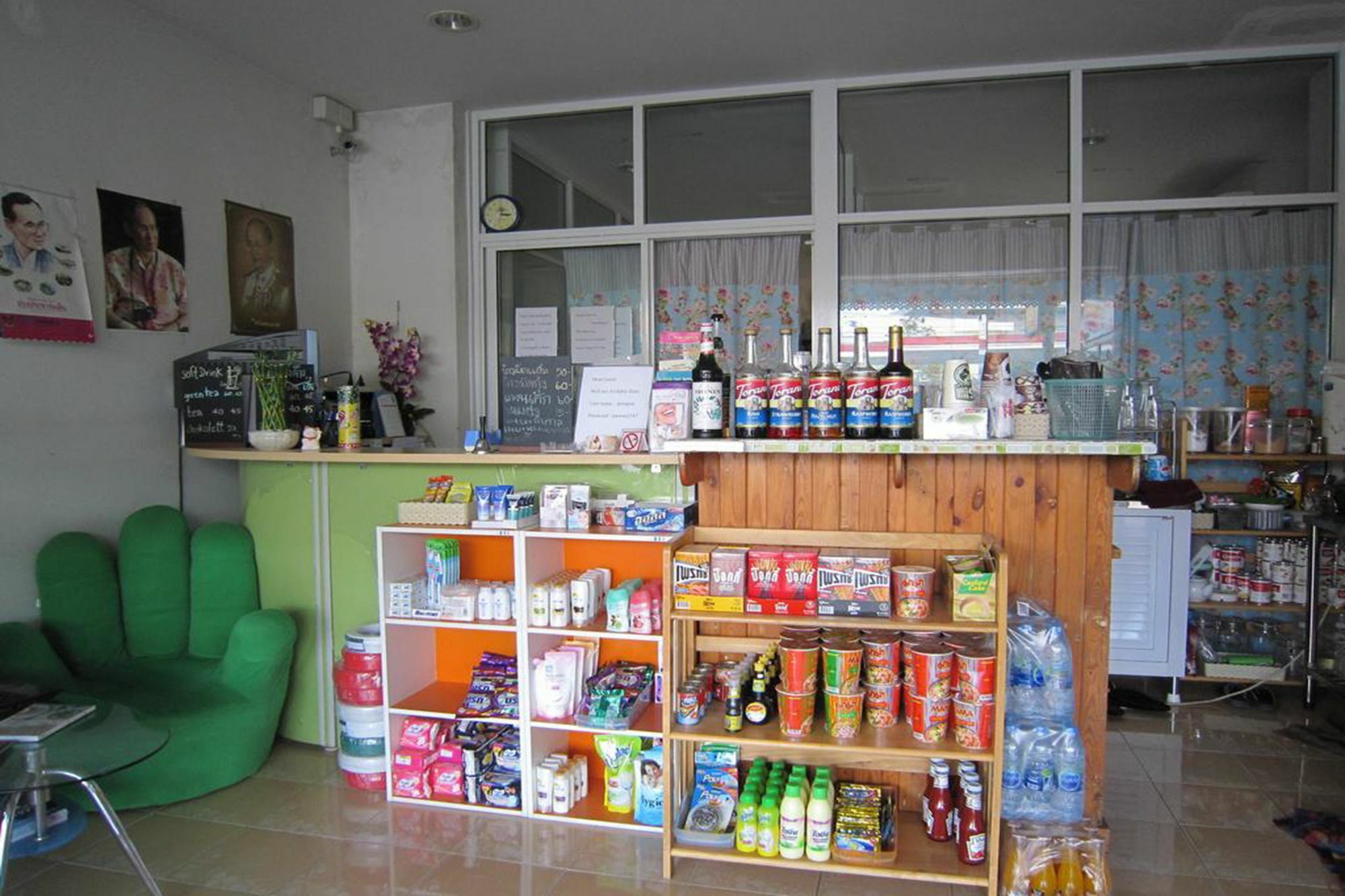 Run'S Bed & Breakfast Krabi town Esterno foto