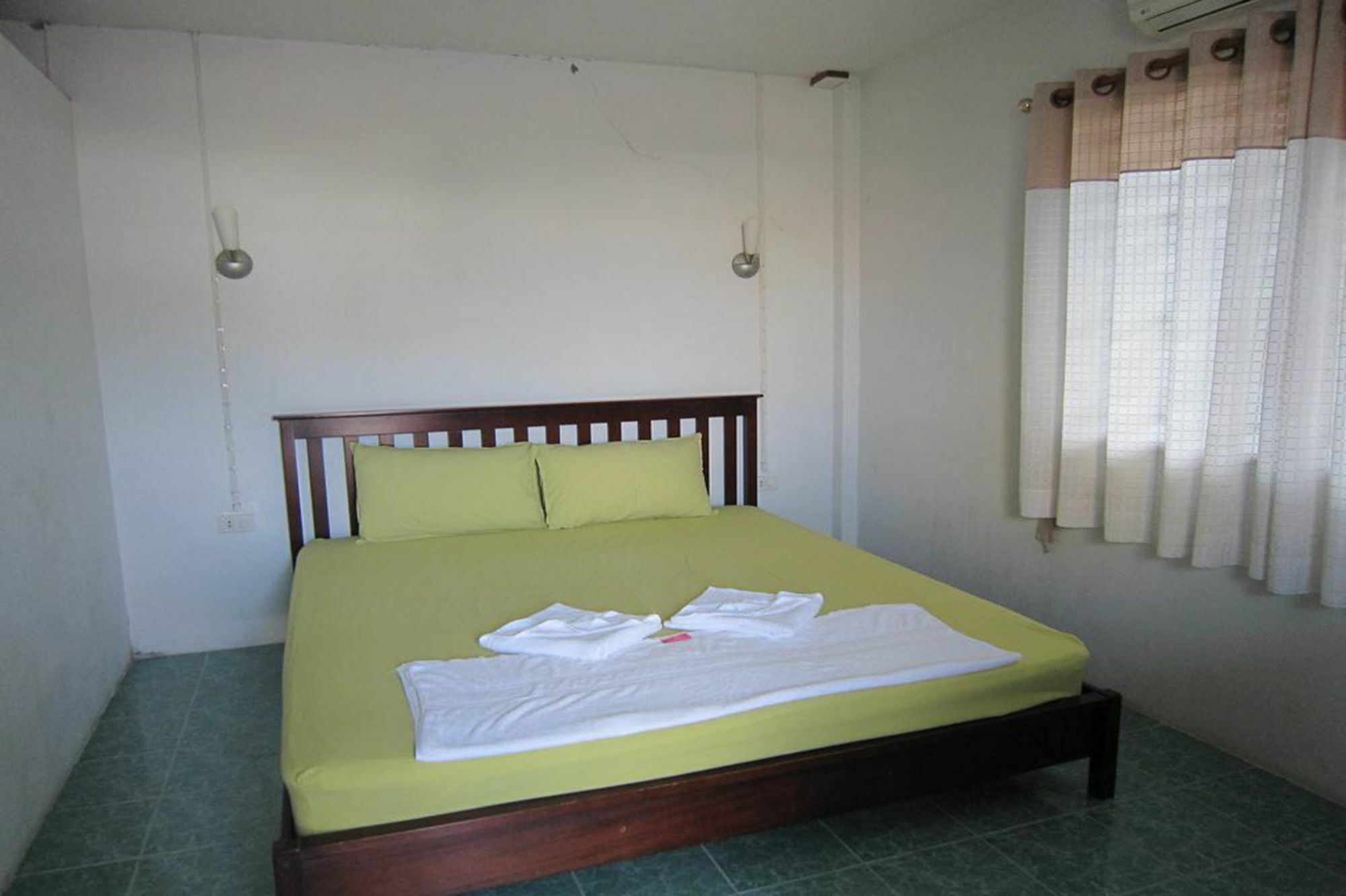 Run'S Bed & Breakfast Krabi town Esterno foto